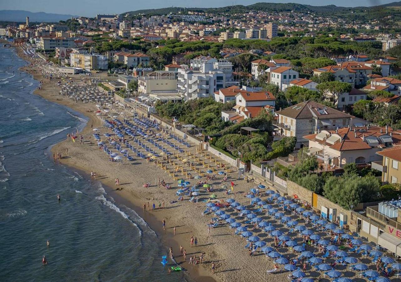Hotel L'Etrusco - San Vincenzo Bagian luar foto