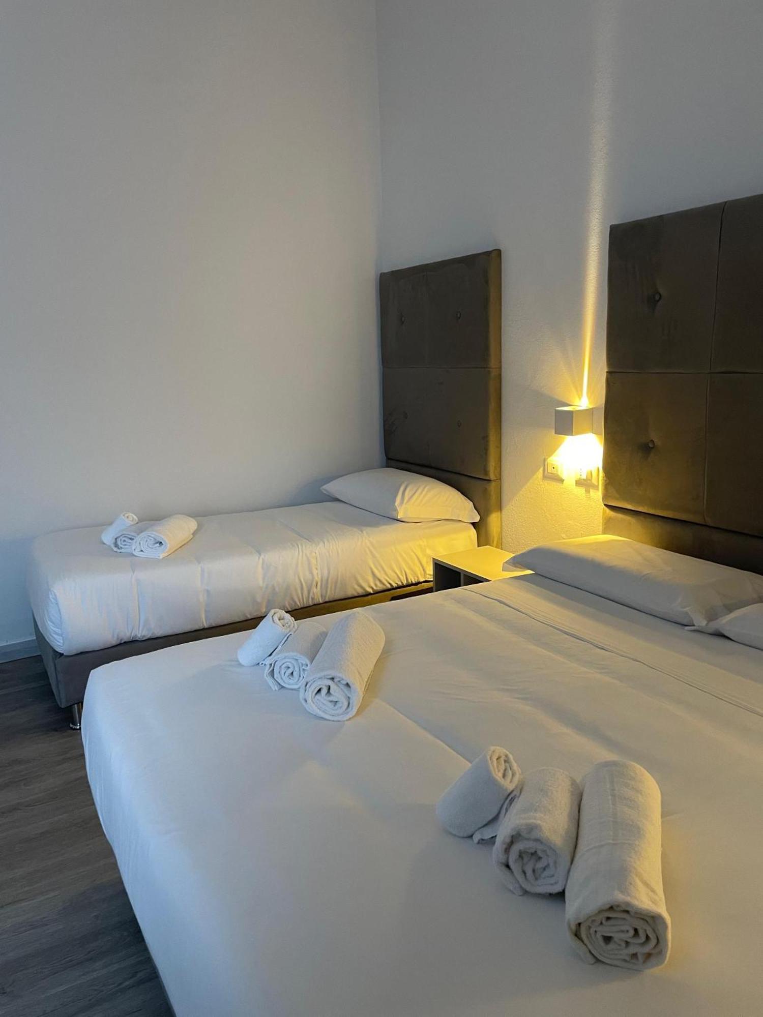Hotel L'Etrusco - San Vincenzo Bagian luar foto